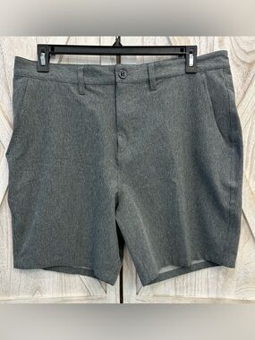 Men's Gray Flat Front Stretch Shorts
